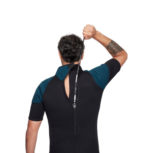 3 MM ESCAPE SHORTY WETSUIT MEN 3XL